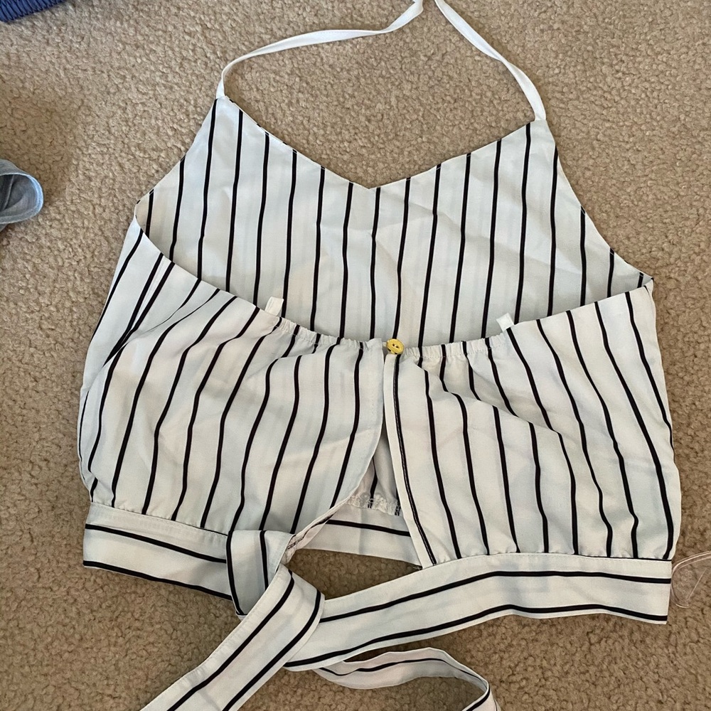 Halter top